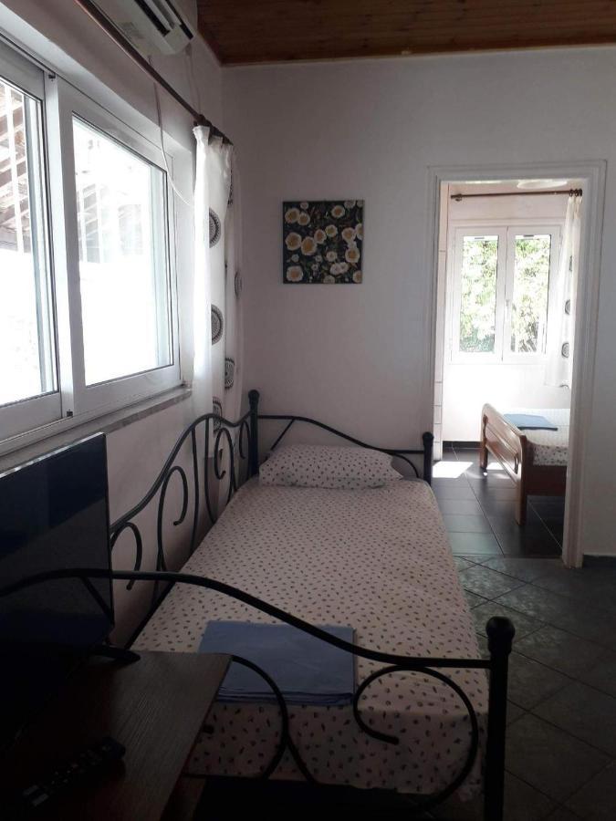 Giota & Antonia Apartments Koróni Extérieur photo