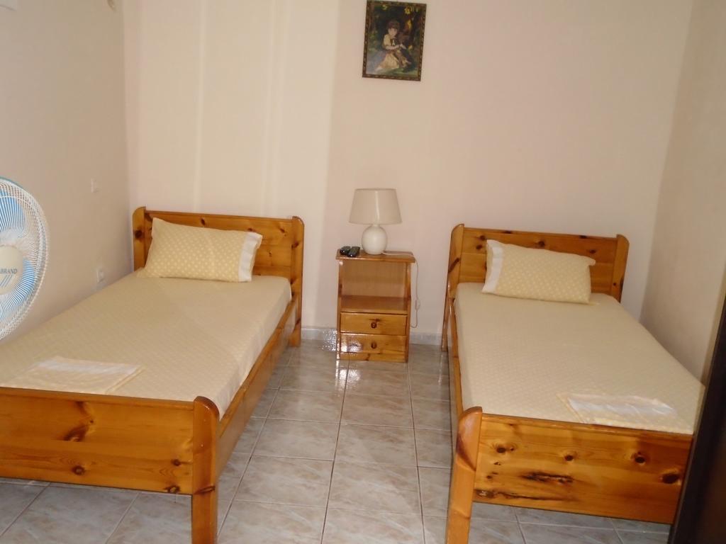 Giota & Antonia Apartments Koróni Chambre photo